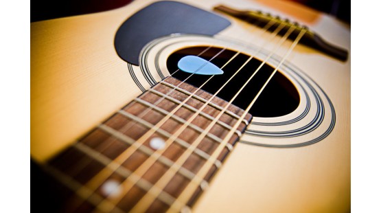 4 dấu hiệu cho thấy dây đàn guitar của bạn cần thay