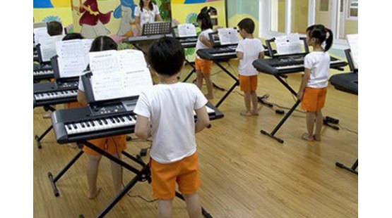 Phân biệt các cách tiếp cận âm nhạc: Dạy vẹt - Dạy nghề - Giáo dục âm nhạc