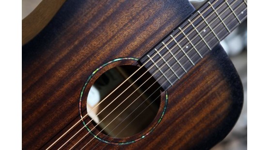 Hàng loạt guitar Tanglewood đang giảm giá