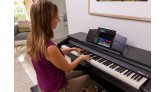 Tại sao Roland RP-30 là cây đàn lý tưởng cho việc bắt đầu học piano?