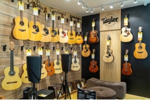 Top những cây đàn guitar acoustic cho người chơi có ngân sách dưới 5 triệu