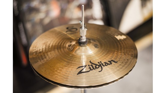 Zildjian S390 là cymbal tuyệt vời cho bộ trống