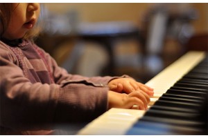 90% Phụ Huynh Mua Sai Piano Điện Cho Bé Vì Không Biết Điều Này