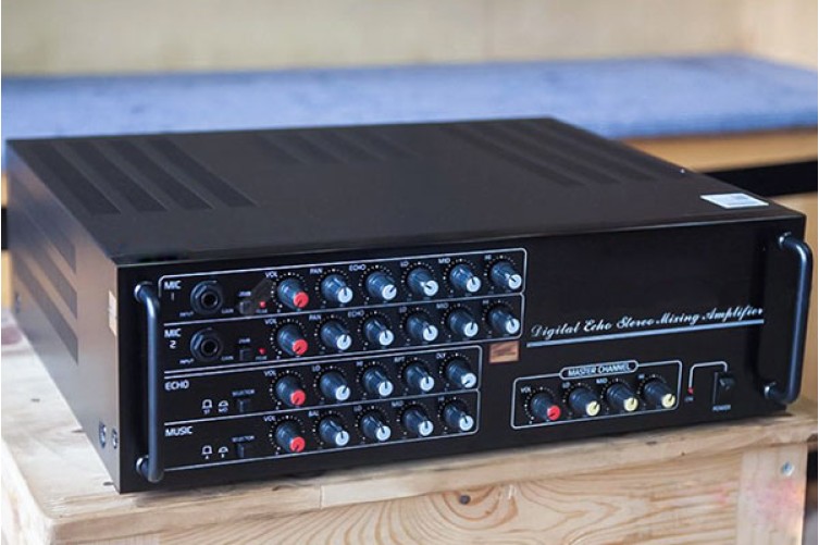 Mua amply cũ: 6 kinh nghiệm cần bỏ túi ngay