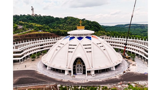 Lắp đặt hệ thống âm thanh cho Đền Thánh Đức Mẹ Núi Cúi: Dự án thành công ngoài mong đợi
