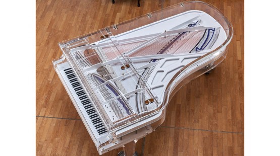 Crystal Grand Piano của Kawai và những cây đàn piano trong suốt khác