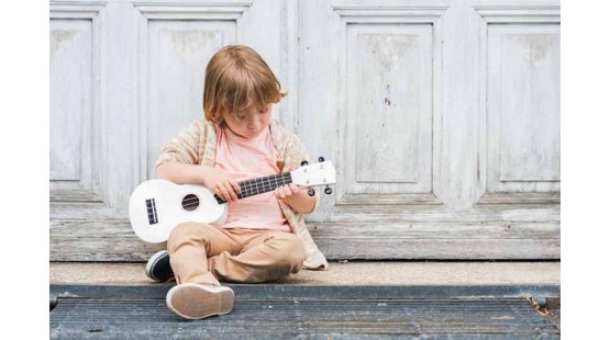 Học nhạc 3 tháng hè trẻ có thể chơi đàn thành thạo hay không?