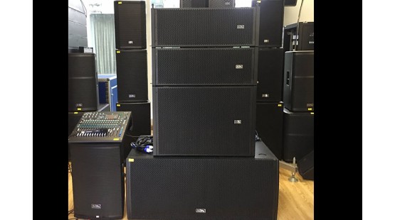 Bộ đôi loa line array Soundking cho sự kiện tầm trung