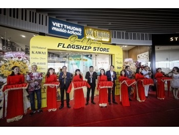 Việt Thương Music khai trương Flagship Store đầu tiên sau gần 30 năm hoạt động