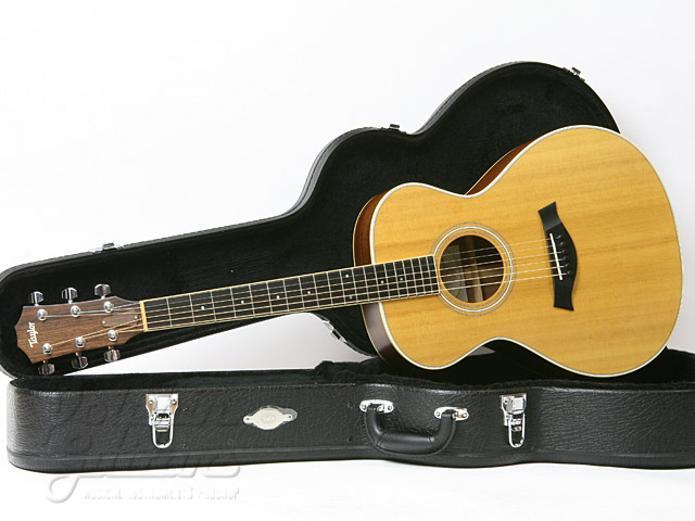 Đàn Guitar Taylor GC3-E