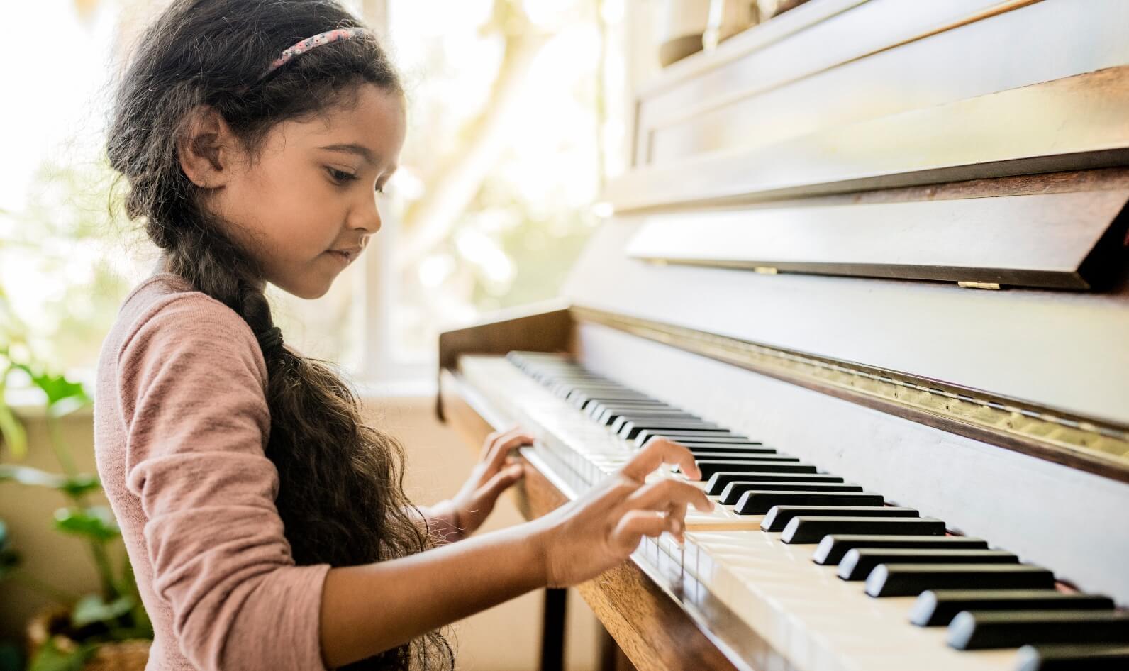 Cách lựa chọn đàn và phương pháp học Piano dễ nhất cho người mới chơi