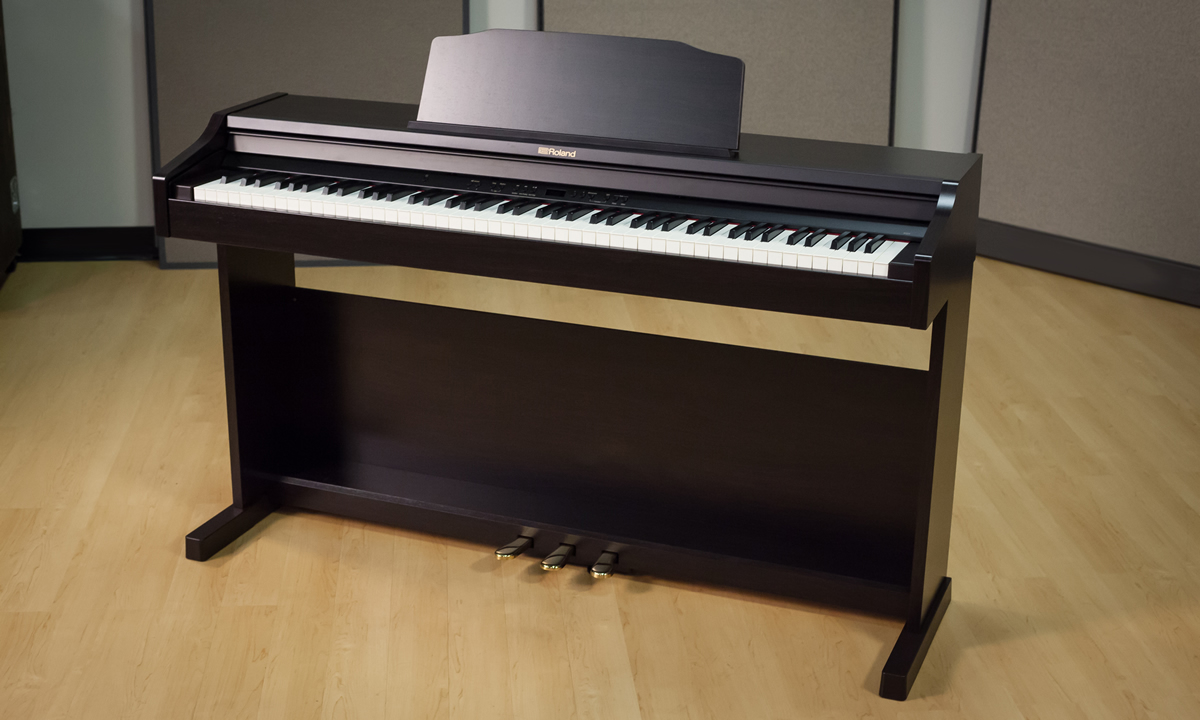 Roland RP-30, cây đàn tinh tế cho người mới học Piano